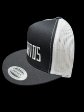 Snapback-Black/white mesh C10 Vatos